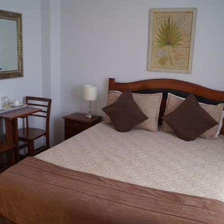Residencial Universitaria Santiago Luaran gambar