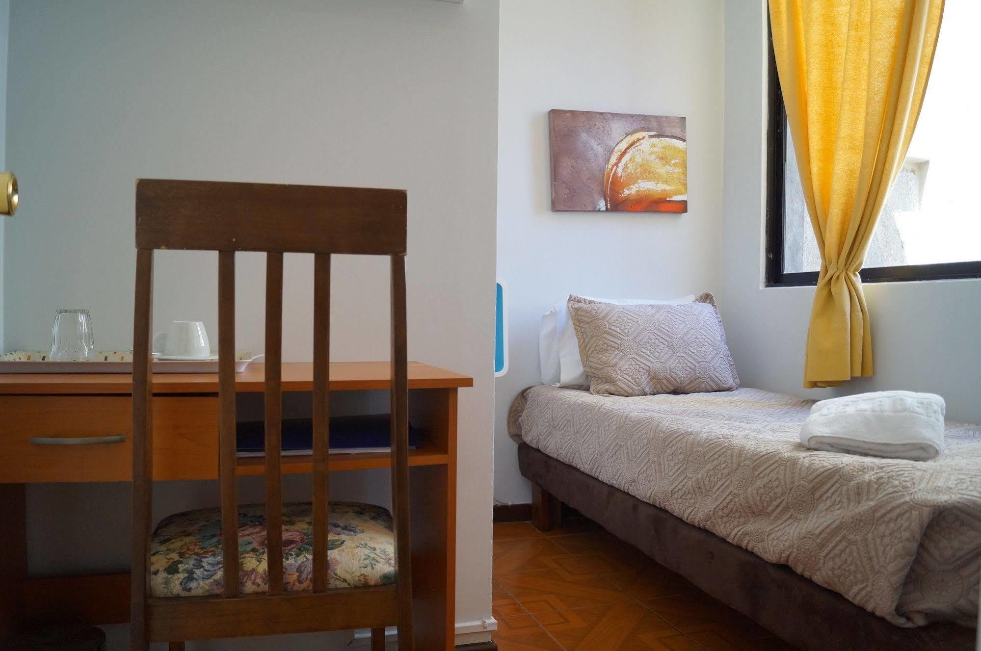 Residencial Universitaria Santiago Luaran gambar